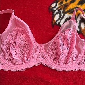 Elegant Pink Lace Bra